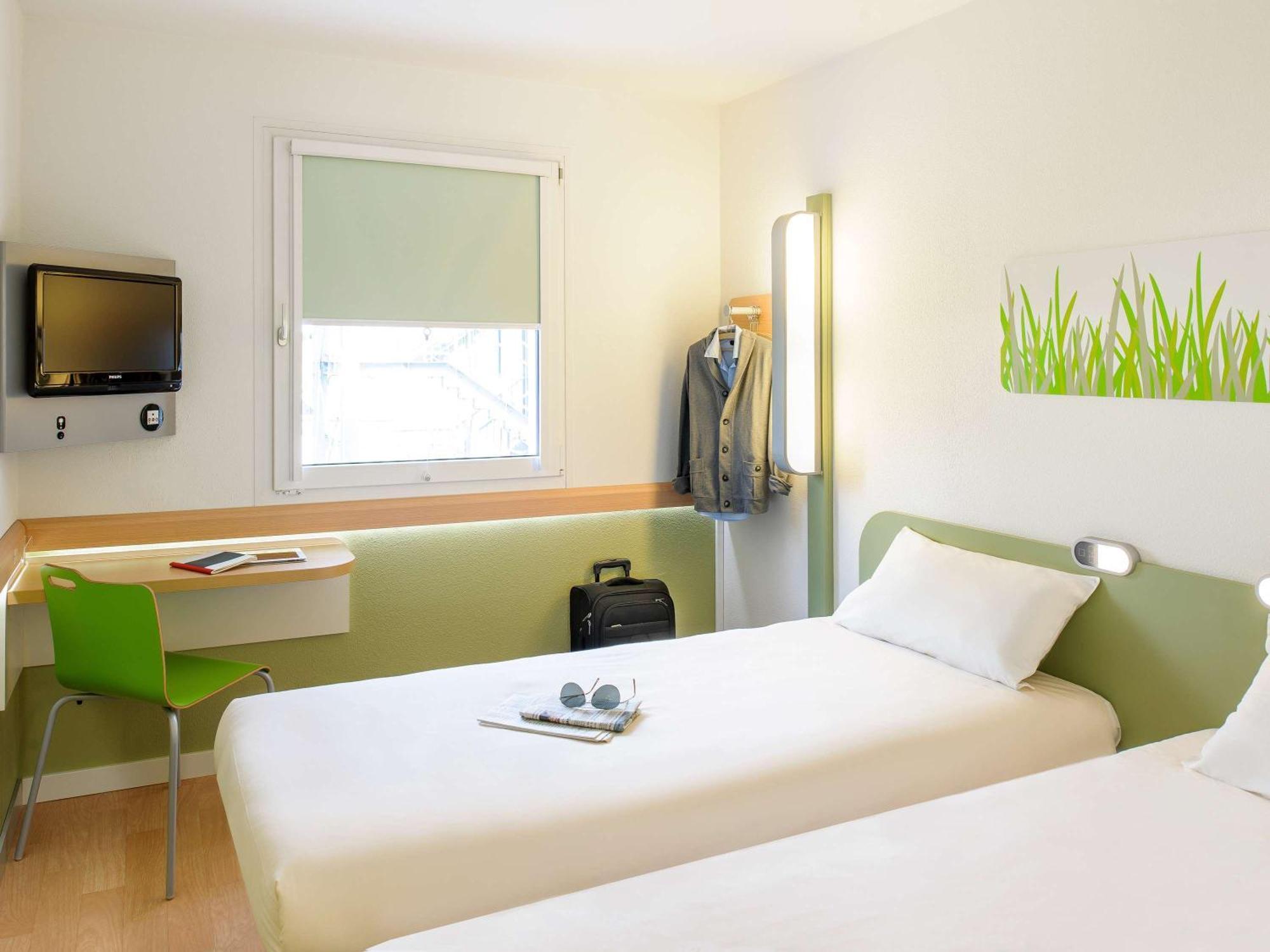 Ibis Budget Alicante Pension Sin Comedor Exterior photo