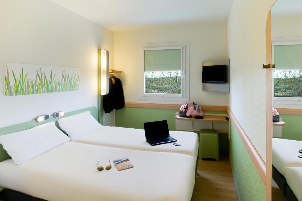 Ibis Budget Alicante Pension Sin Comedor Room photo
